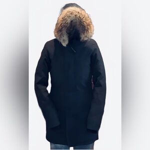 Canada Goose Trillium Parka w Fur Trim – XS – Navy – Nearly New Condition